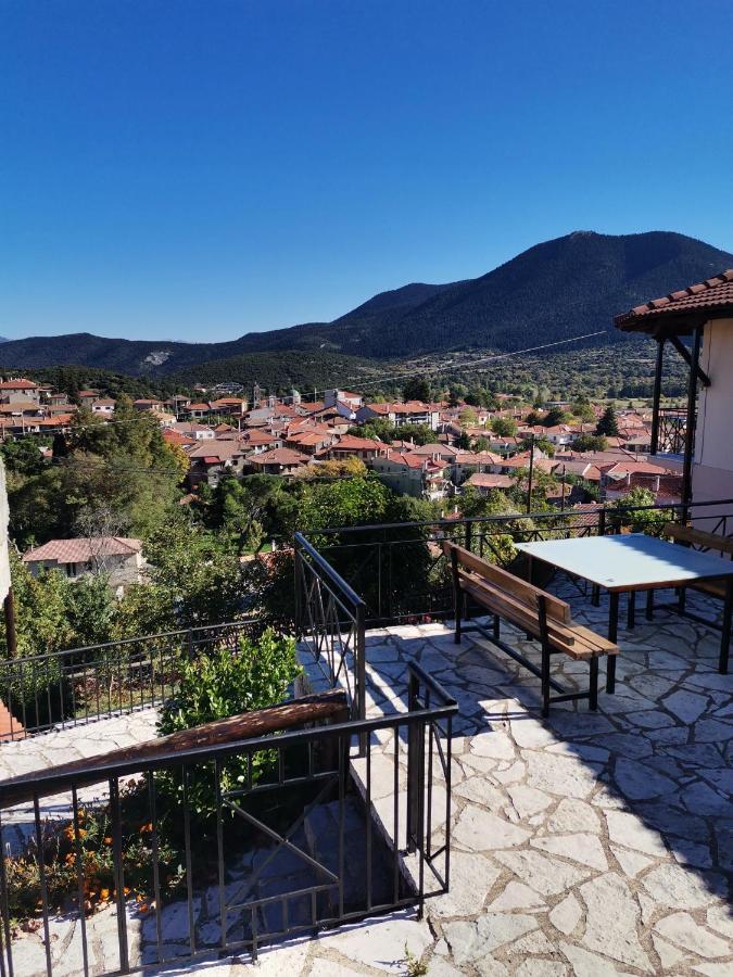Guesthouse Panorama Вітіна Екстер'єр фото